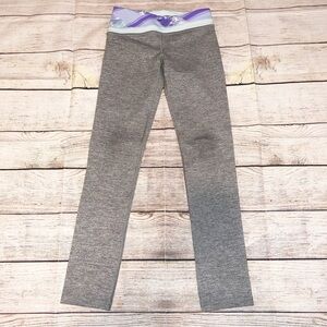 Ivivva Grey Reversable Leggings Size 8